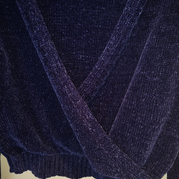 Ruby Moon Sweater - Picture 2 of 3